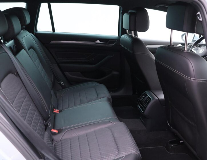 Volkswagen Passat Kombi 2,0 l 110 kw