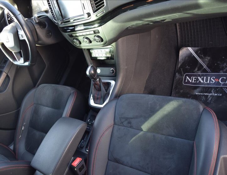 Seat Alhambra Kombi 2,0 l 135 kw