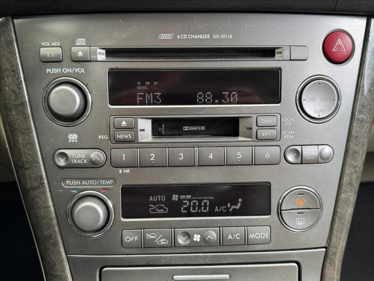 Subaru Legacy Kombi 3,0 l 180 kw