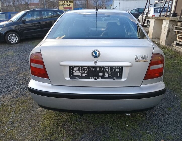Škoda Octavia Liftback 1,6 l 74 kw