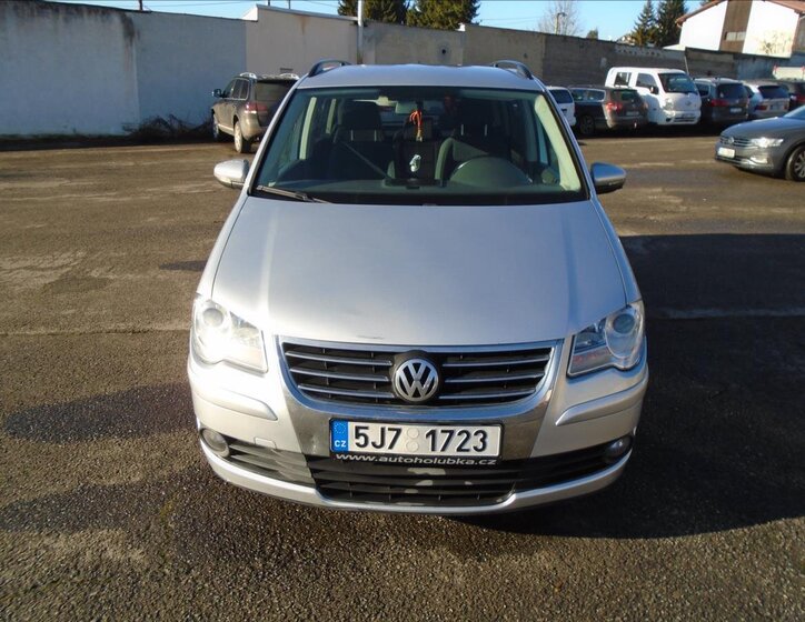 Volkswagen Touran 7