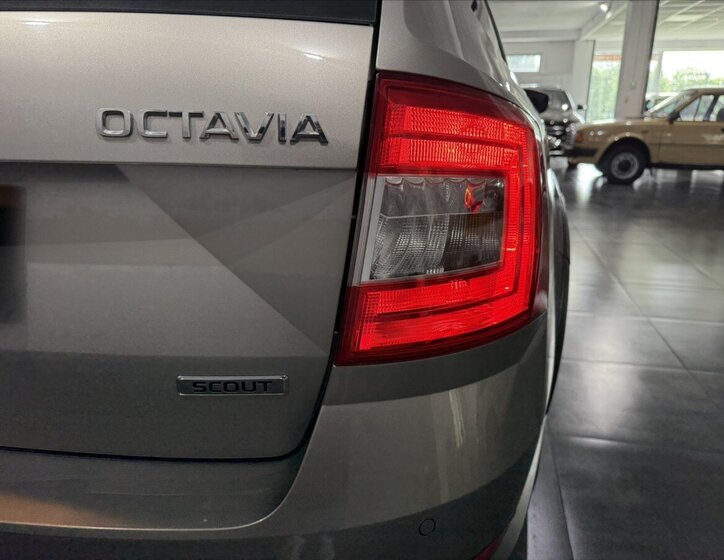Škoda Octavia 23