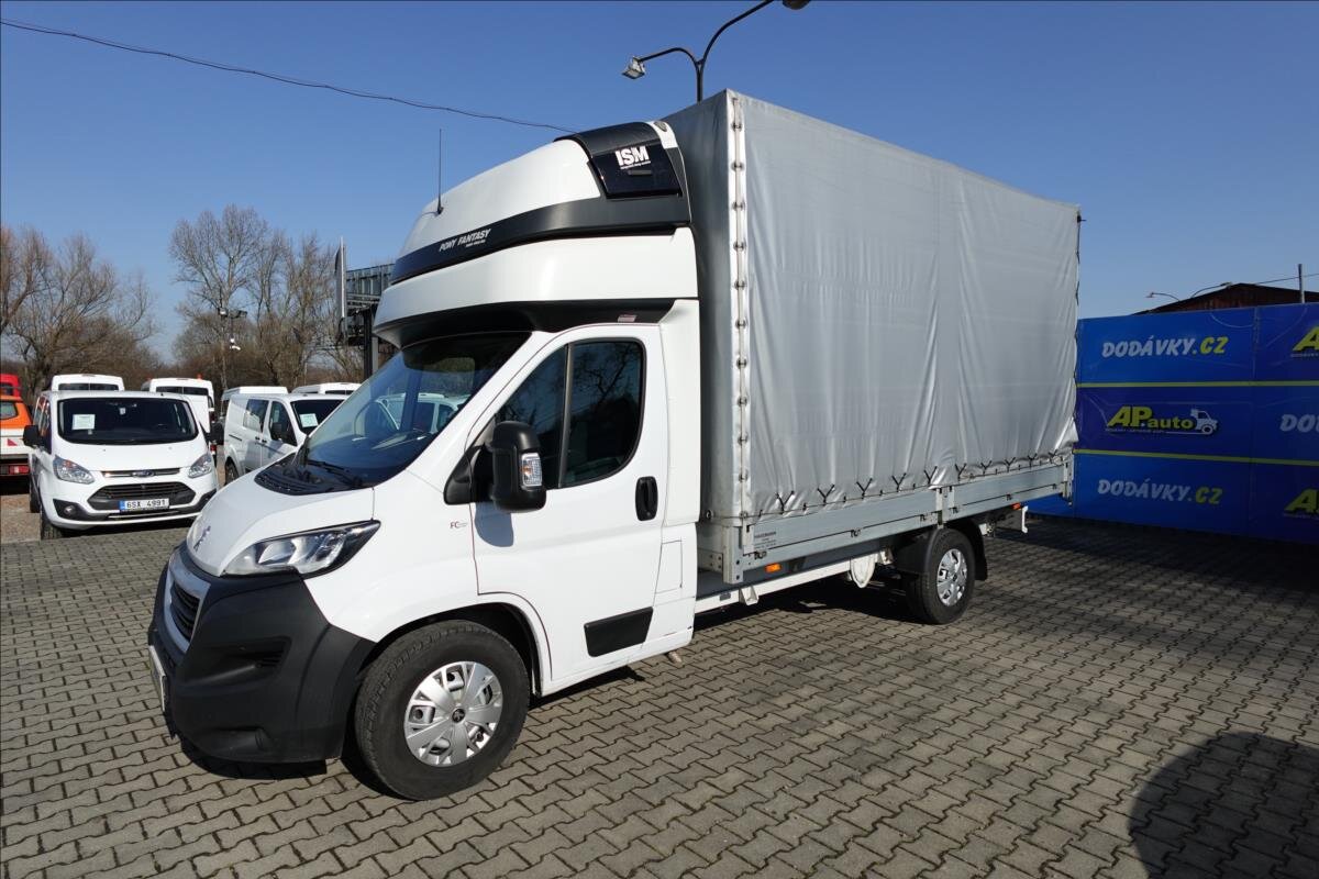 Peugeot Boxer Valník 2,2 l 121 kw