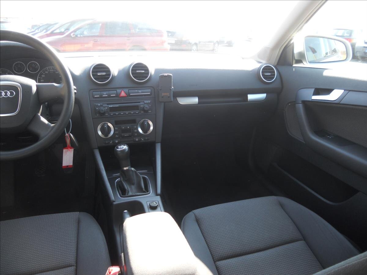 Audi A3 Hatchback 1,6 l 75 kw