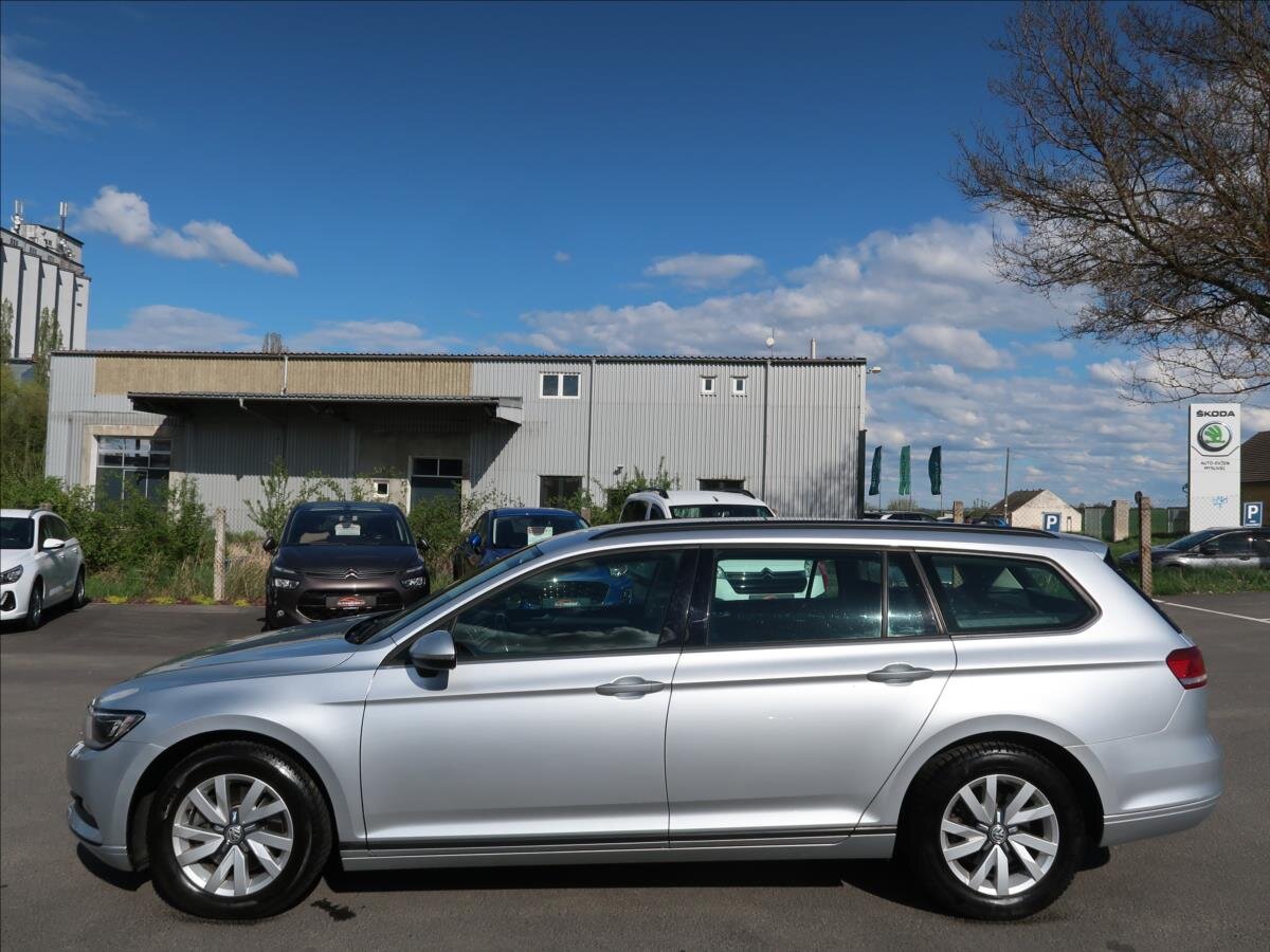 Volkswagen Passat Kombi 2,0 l 110 kw