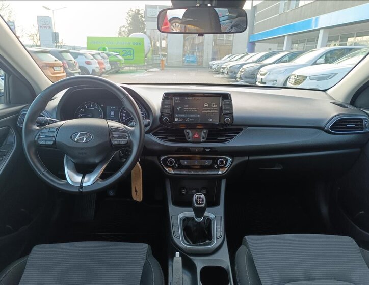Hyundai i30 Kombi 998,0 88 kw