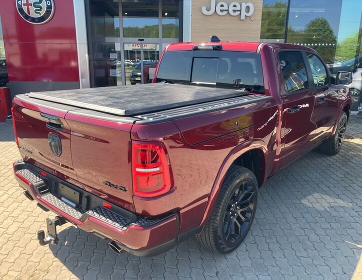 Dodge RAM Pick-up 3,0 l 403 kw