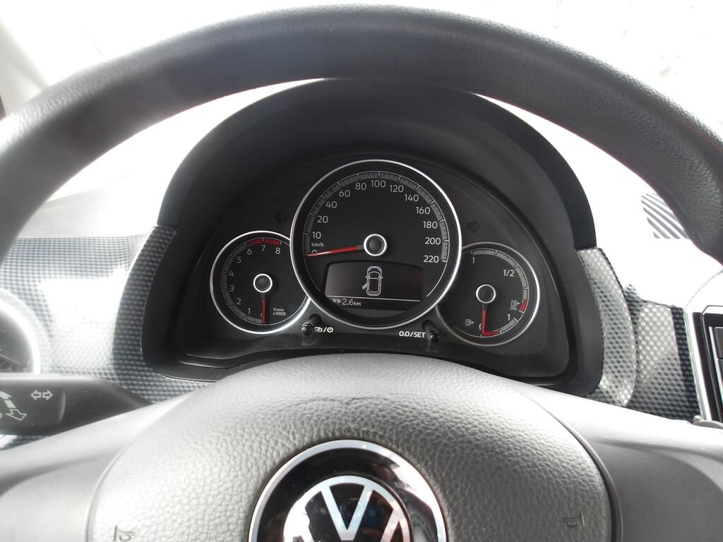 Volkswagen up! Hatchback 999,0 50 kw