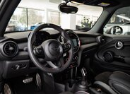 Mini Cooper Hatchback 2,0 l 225 kw