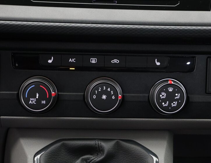 Volkswagen Transporter 25