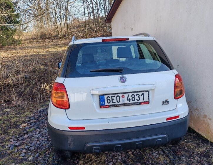 Fiat Sedici Hatchback 0,0 0