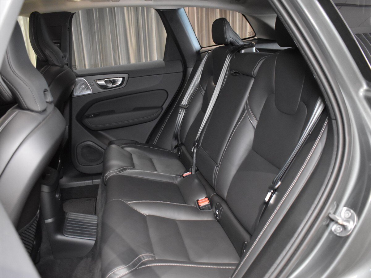 Volvo XC60 SUV 2,0 l 257 kw