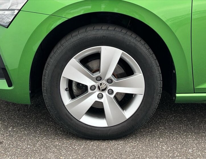 Škoda Scala Hatchback 999,0 85 kw