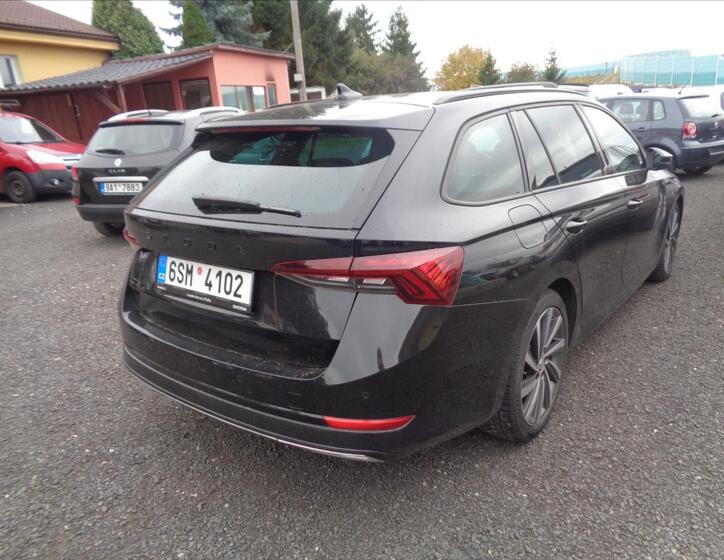 Škoda Octavia 10