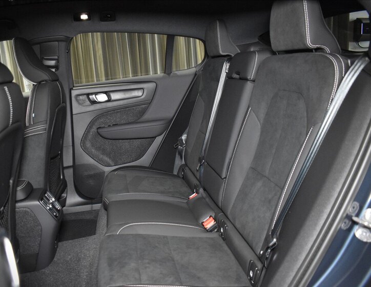 Volvo EC40 SUV / Terénní 0,0 185 kw