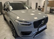 Volvo XC90 Ostatní 2,0 l 335 kw