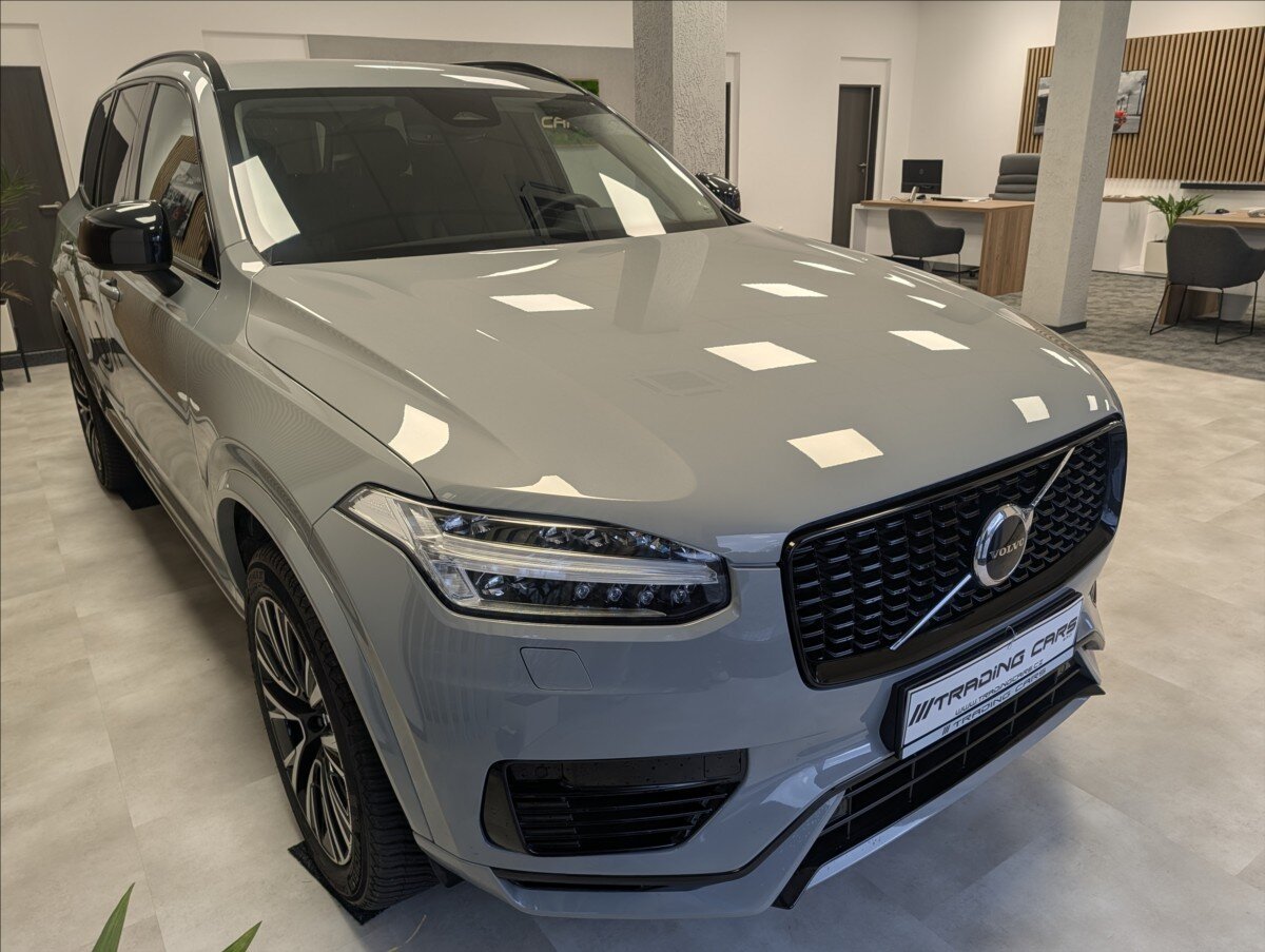 Volvo XC90 Ostatní 2,0 l 335 kw