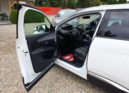 Peugeot 5008 SUV 2,0 l 110 kw