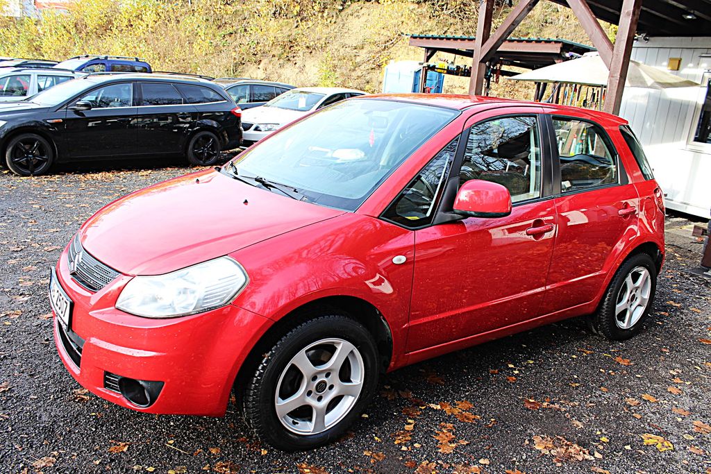 Suzuki SX4
