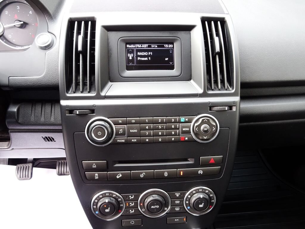 Land Rover Freelander SUV / Terénní 2,2 l 110 kw