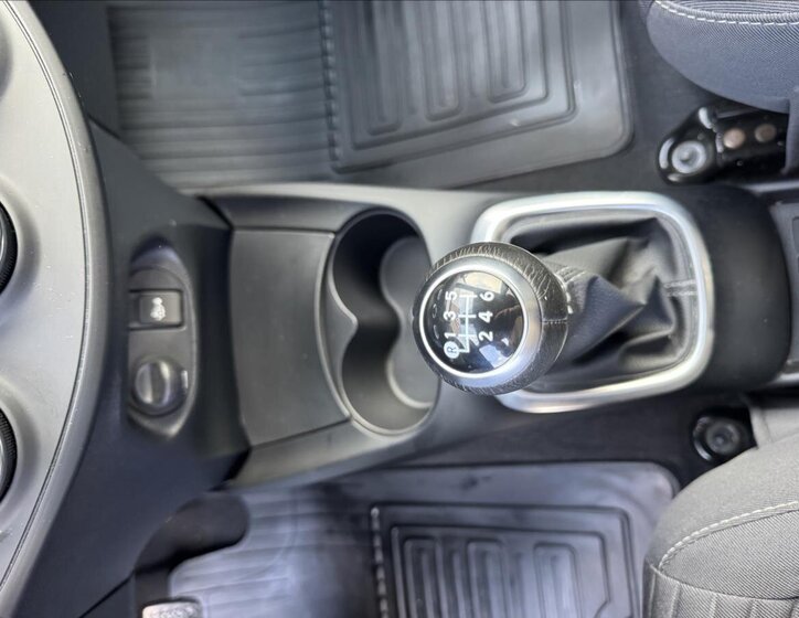 Toyota Yaris Hatchback 1,5 l 82 kw