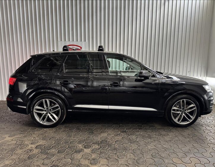 Audi Q7 SUV 3,0 l 160 kw