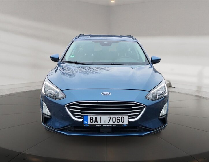 Ford Focus Kombi 999,0 92 kw