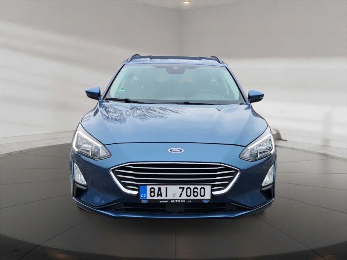 Ford Focus Kombi 999,0 92 kw