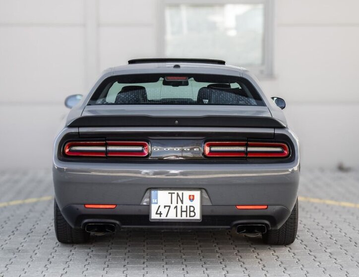 Dodge Challenger Kupé 5,7 l 277 kw