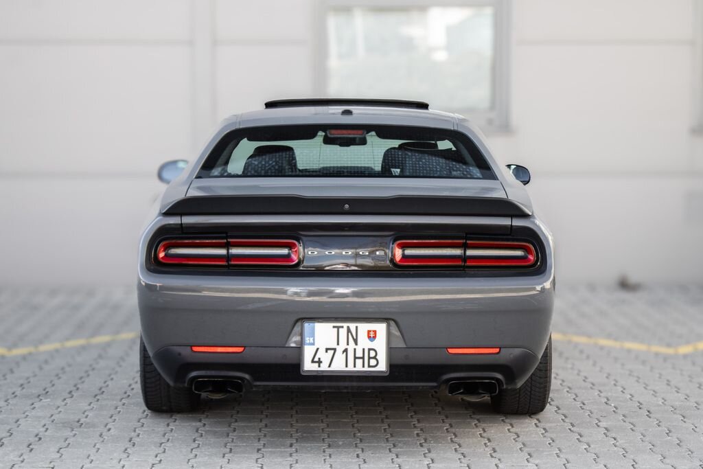Dodge Challenger Kupé 5,7 l 277 kw