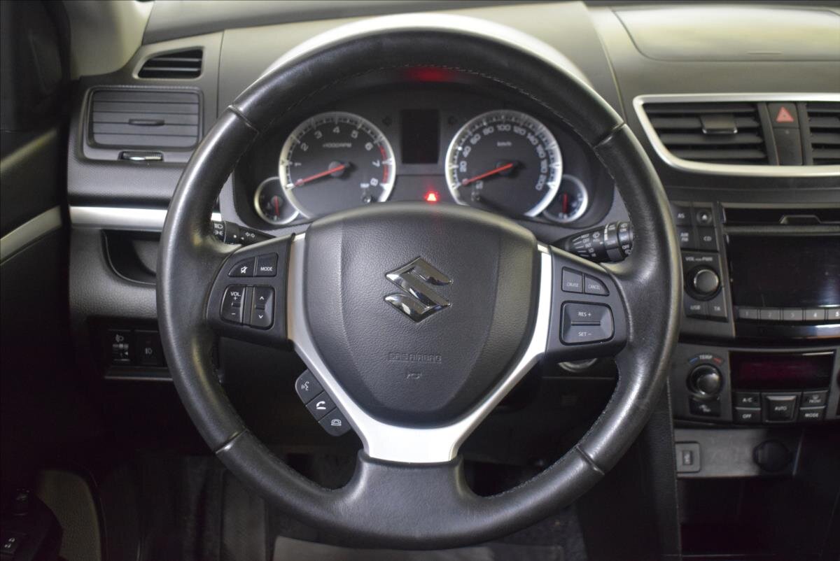 Suzuki Swift Hatchback 1,2 l 69 kw