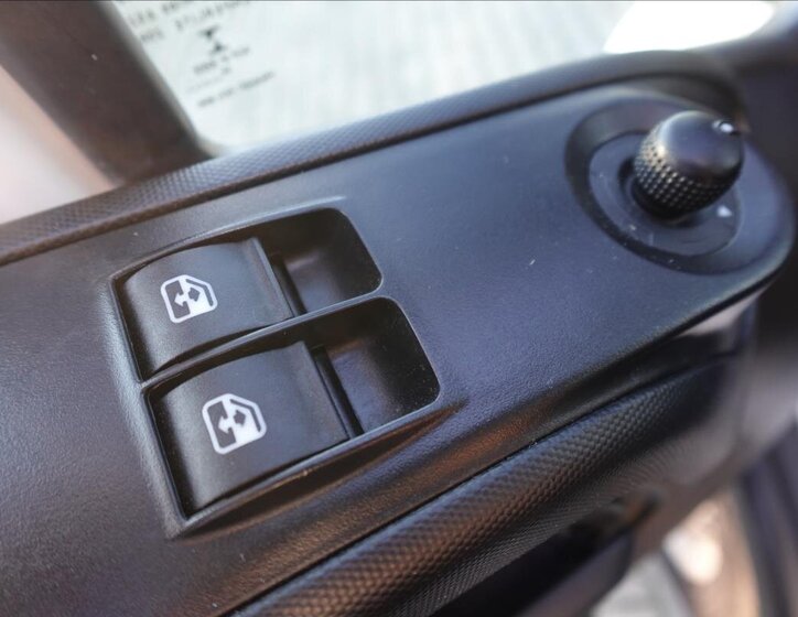 Iveco Daily Ostatní 2,3 l 100 kw