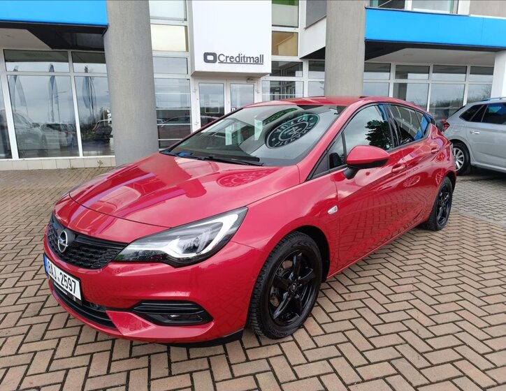 Opel Astra Hatchback 1,2 l 96 kw