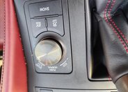 Lexus RC 300h Kupé 2,5 l 133 kw