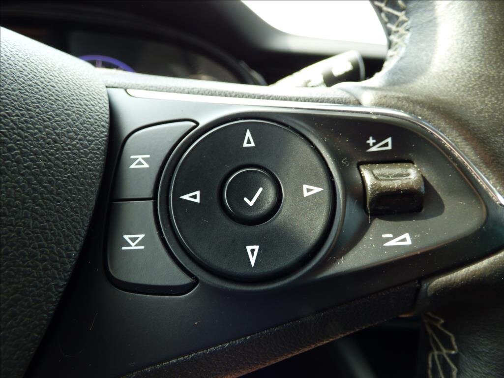 Opel Insignia Kombi 2,0 l 154 kw