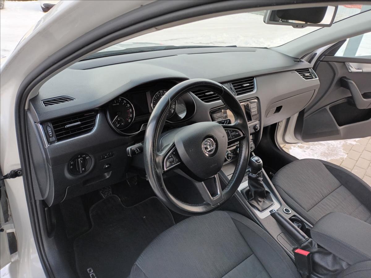 Škoda Octavia Kombi 2,0 l 110 kw