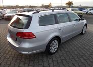 Volkswagen Passat 10