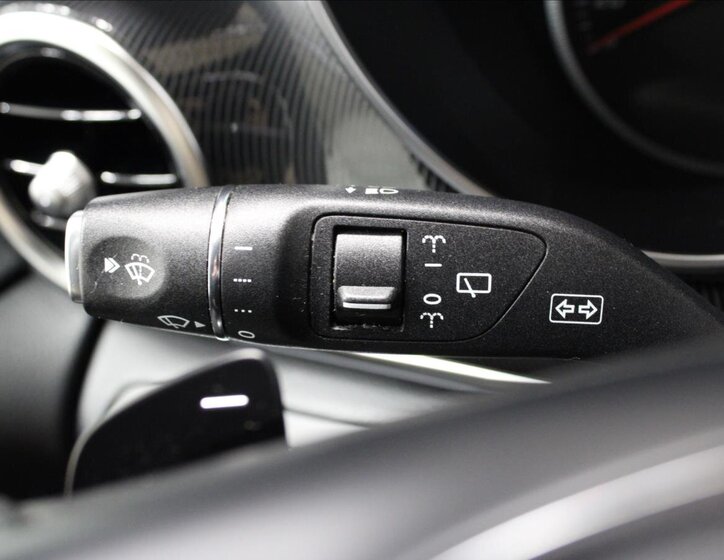 Mercedes-Benz Třídy V 22