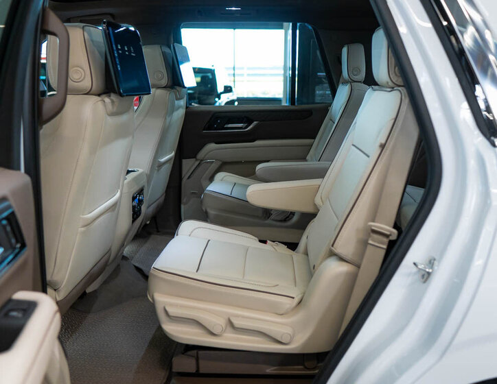 GMC Yukon SUV 6,2 l 313 kw