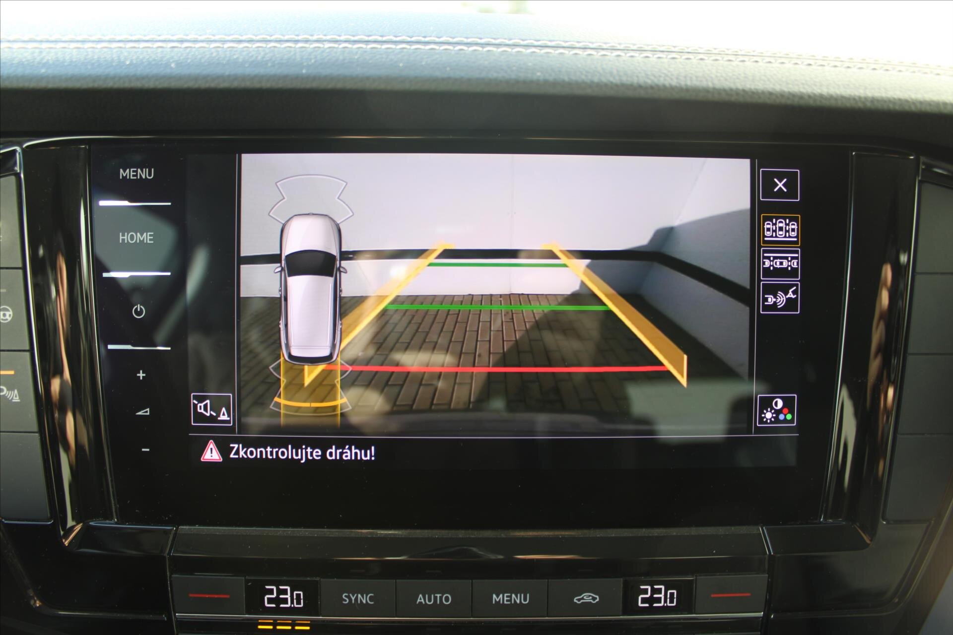 Volkswagen Touareg SUV / Terénní 3,0 l 170 kw