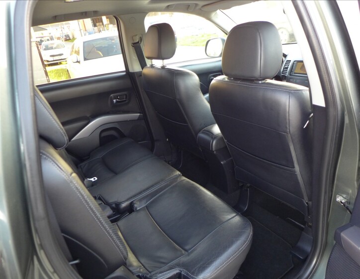 Citroën C-Crosser 35