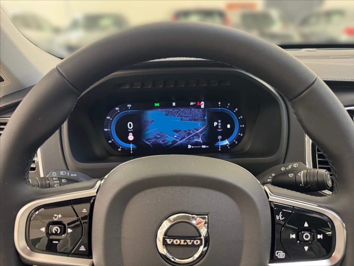 Volvo XC90 SUV 2,0 l 184 kw