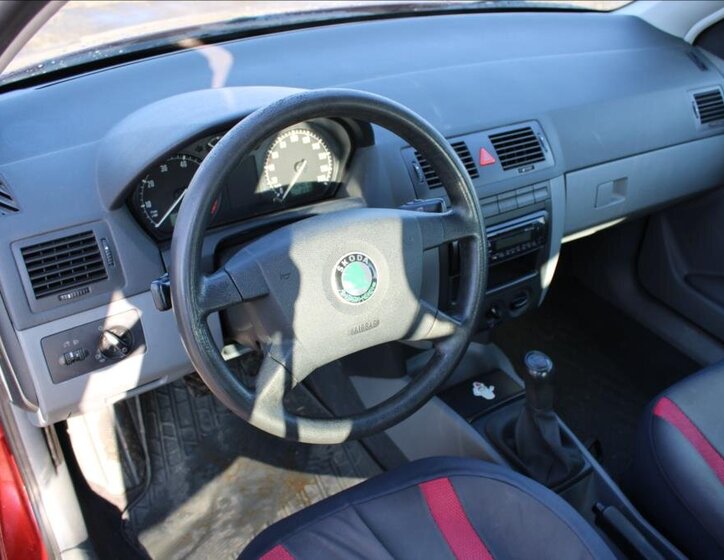 Škoda Fabia Hatchback 1,4 l 44 kw