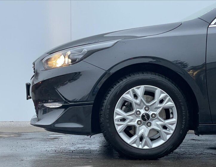 KIA Ceed Hatchback 998,0 74 kw