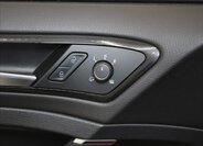 Volkswagen Golf Kombi 2,0 l 221 kw