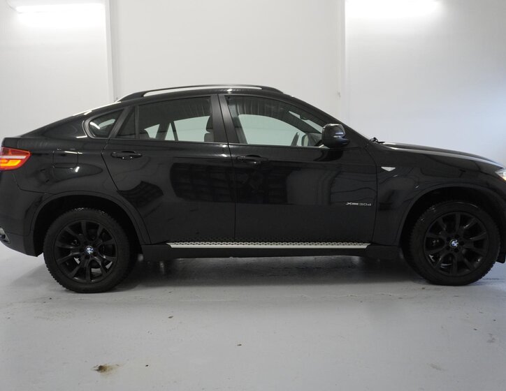BMW X6 SUV 3,0 l 180 kw