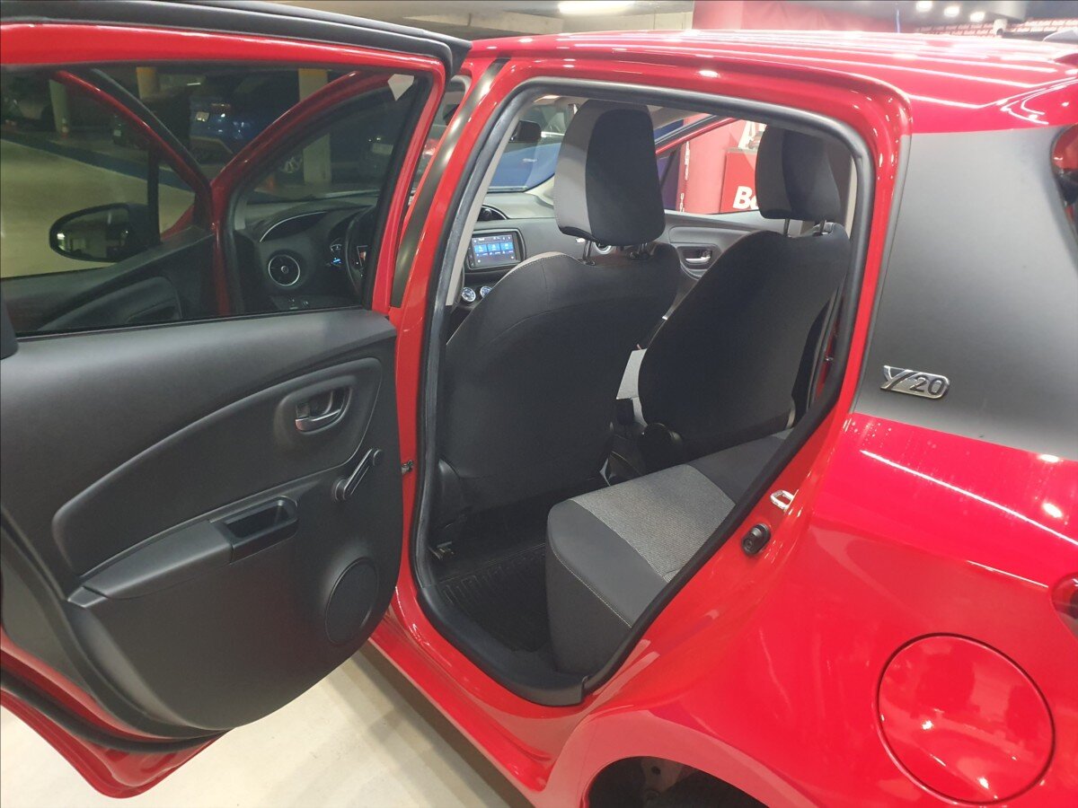 Toyota Yaris Hatchback 1,5 l 82 kw