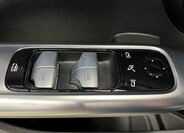 Mercedes-Benz Třídy C Sedan / Limuzína 2,0 l 190 kw