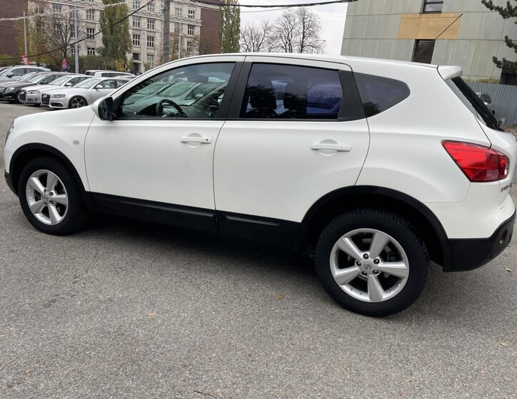 Nissan Qashqai SUV 2,0 l 110 kw