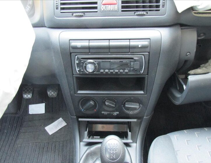 Škoda Octavia 18